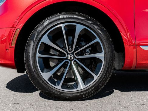 Certified 2024 Bentley Bentayga Extended Wheelbase AWD/4WD image 6