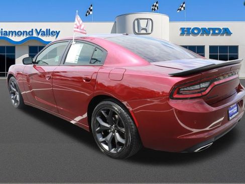 Used 2020 Dodge Charger SXT w/ Blacktop Package RWD image 4