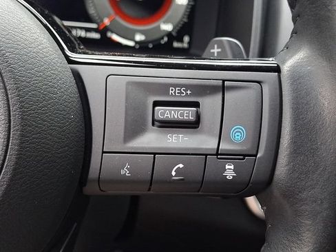 Used 2023 Nissan Rogue Platinum w/ Platinum Premium Package AWD/4WD image 24