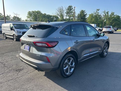 Certified 2024 Ford Escape ST-Line w/ Tech Pack #1 AWD/4WD image 15