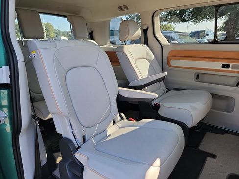 Used 2025 Volkswagen ID. Buzz 1st Edition AWD/4WD image 13