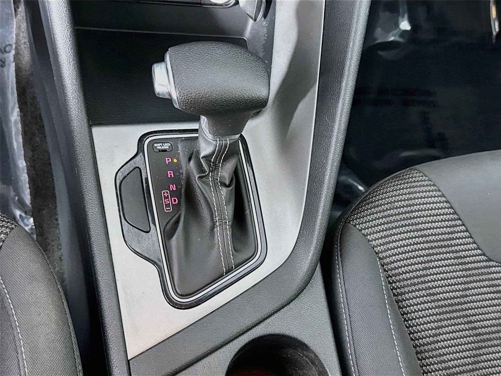 Used 2019 Kia Niro LX FWD image 17