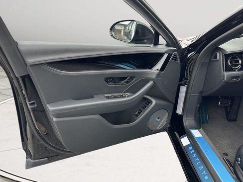 New 2026 Bentley Flying Spur V8 AWD/4WD image 57