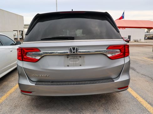 Used 2019 Honda Odyssey EX-L image 9