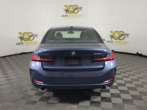 Used 2025 BMW 330i xDrive Sedan w/ M Sport Package AWD/4WD image 3