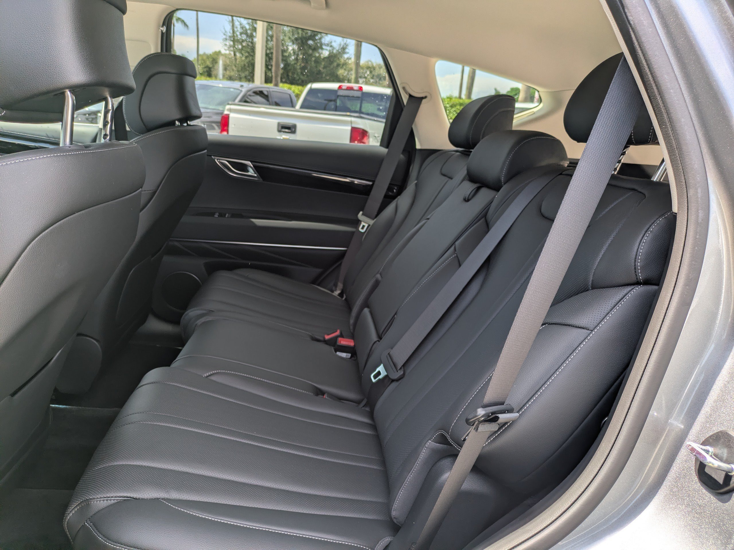 Used 2026 Genesis GV80 2.5T RWD image 13