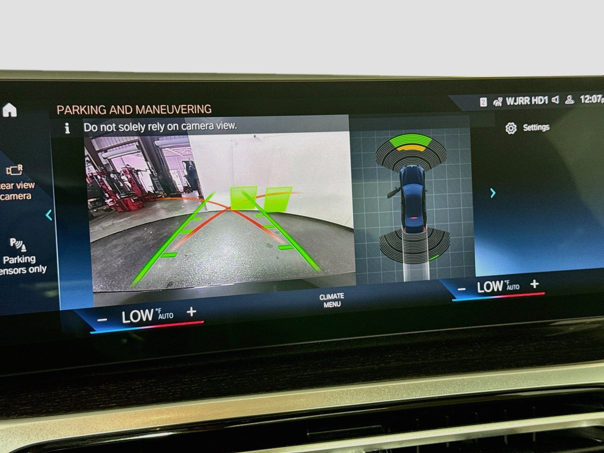 Used 2023 BMW 330i Sedan w/ Driving Assistance Package RWD image 19