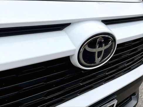 Certified 2025 Toyota RAV4 LE image 27