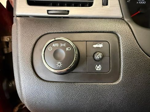 Used 2008 Chevrolet Impala LT w/ Luxury Edition Package image 21