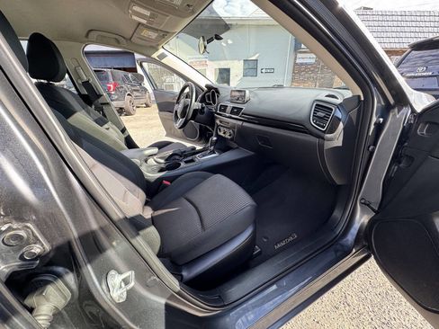 Used 2014 MAZDA MAZDA3 i Touring image 39