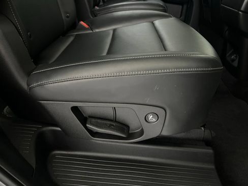 Used 2025 Kia Telluride S FWD image 56