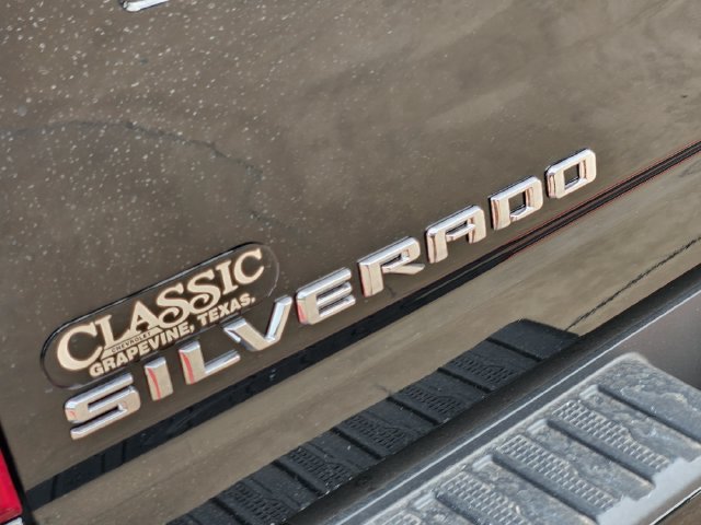 New 2026 Chevrolet Silverado 2500 Custom w/ Custom Value Package AWD/4WD image 9