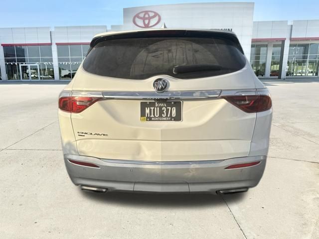 Used 2023 Buick Enclave Premium AWD/4WD image 8