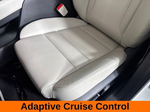 Used 2023 Nissan Rogue SL AWD/4WD image 14