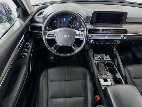 Used 2022 Kia Telluride EX w/ EX Premium Package AWD/4WD image 3