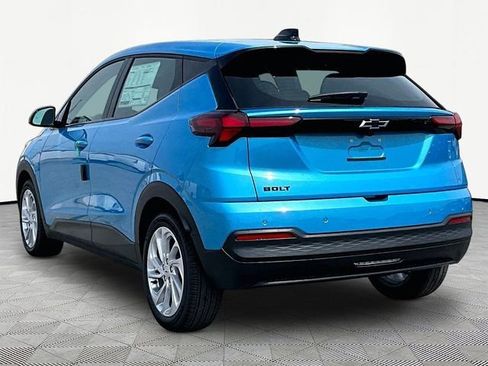 New 2027 Chevrolet Bolt LT w/ Comfort Package FWD image 4