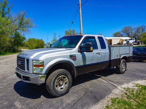 Used 2008 Ford F350 Lariat AWD/4WD image 7