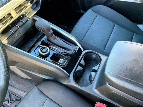 Certified 2024 Chevrolet Colorado Trail Boss w/ Technology Package image 15