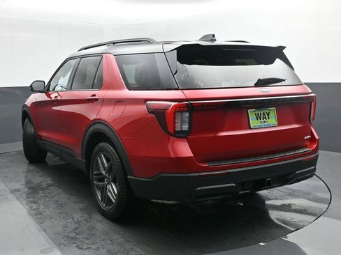New 2026 Ford Explorer ST-Line w/ ST-Line Street Pack AWD/4WD image 4