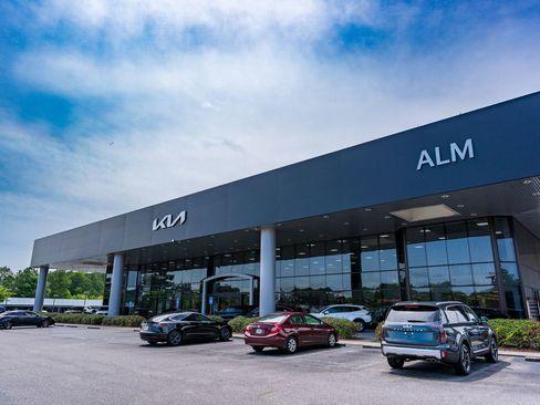 New 2025 Chevrolet Blazer LT w/ Convenience Package image 64