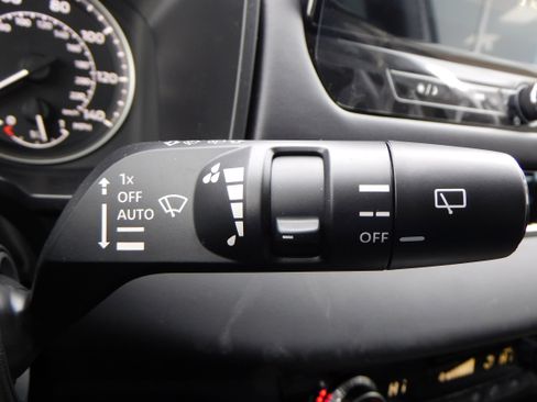 New 2026 Mitsubishi Outlander SE image 19