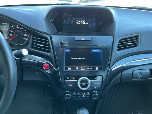 Used 2022 Acura ILX FWD image 10