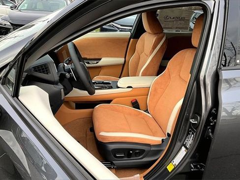 New 2026 Lexus RZ 450e AWD image 9