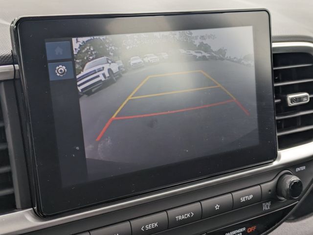 Used 2026 Hyundai Venue SEL FWD image 28