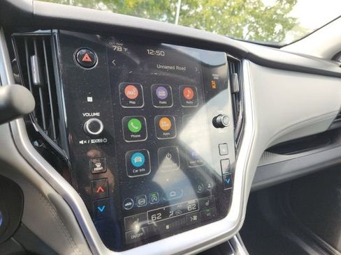 Used 2024 Subaru Outback Premium image 33