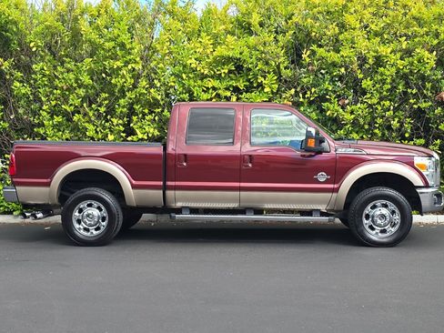 Used 2013 Ford F350 Lariat w/ Chrome Pkg AWD/4WD image 3