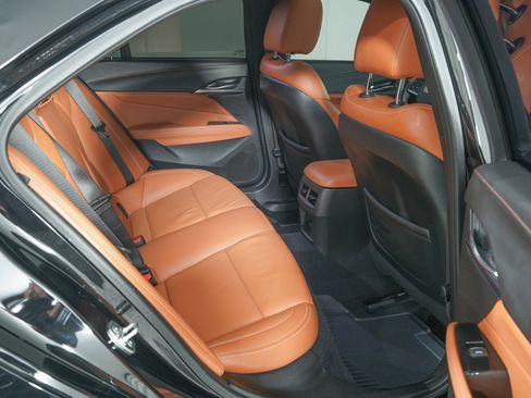 Used 2025 Cadillac CT4 Premium Luxury image 10