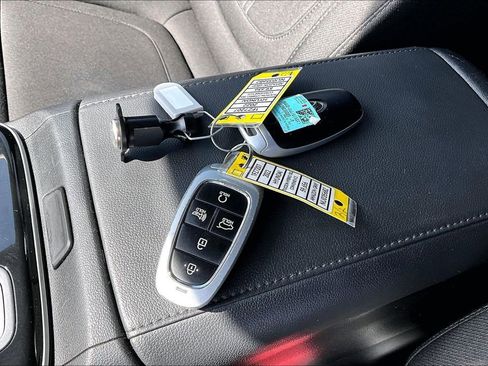 Used 2022 Hyundai Tucson SEL image 11