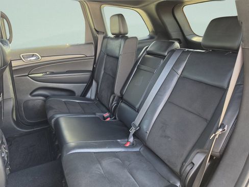 Used 2022 Jeep Grand Cherokee Laredo X RWD image 24