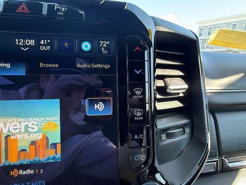 Used 2022 RAM 1500 Limited image 19