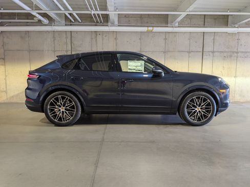 New 2026 Porsche Cayenne Coupe AWD/4WD image 10