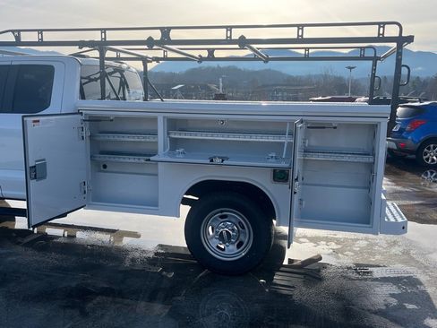 New 2026 Ford F350 XL w/ XL Chrome Package image 6