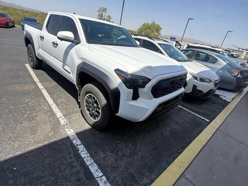 Used 2024 Toyota Tacoma TRD Off-Road w/ TRD Off Road Premium Package AWD/4WD image 1