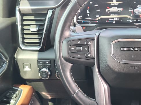 Used 2023 GMC Sierra 1500 Denali Ultimate AWD/4WD image 29