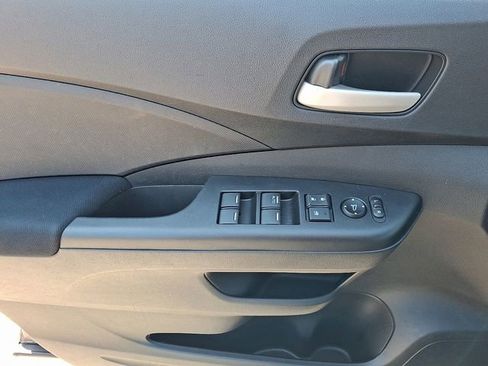 Used 2015 Honda CR-V LX image 13