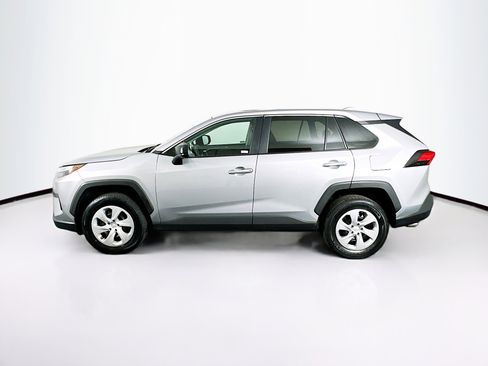 Used 2024 Toyota RAV4 LE image 4