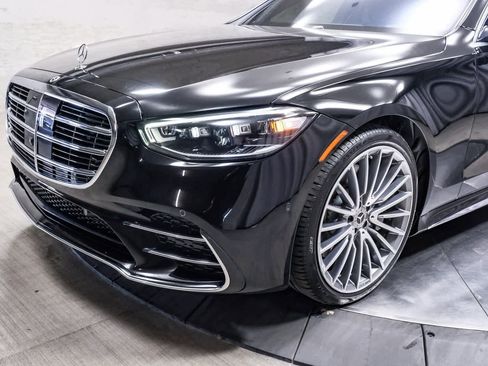Used 2022 Mercedes-Benz S 500 4MATIC image 12