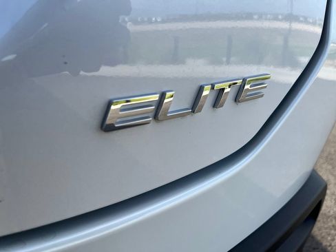 Used 2026 Honda Pilot Elite image 8