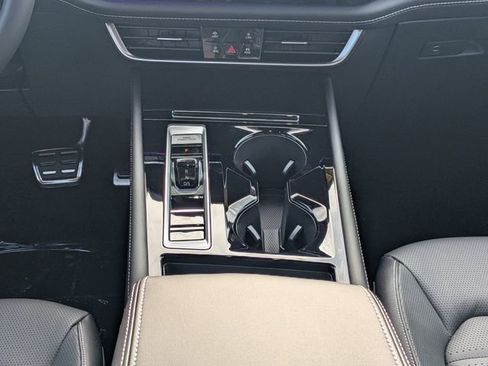 New 2026 Volkswagen Atlas Cross Sport SEL R-Line image 21