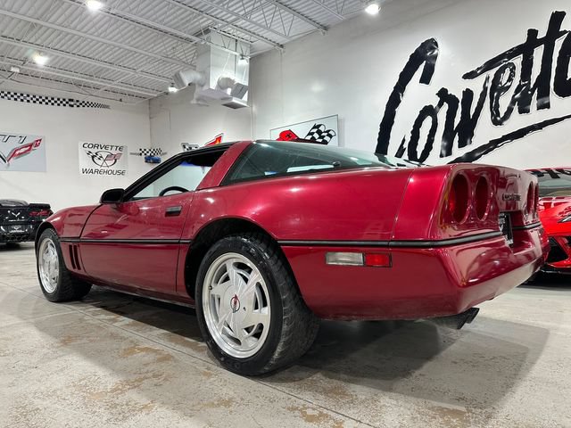 Used 1989 Chevrolet Corvette Coupe RWD image 4