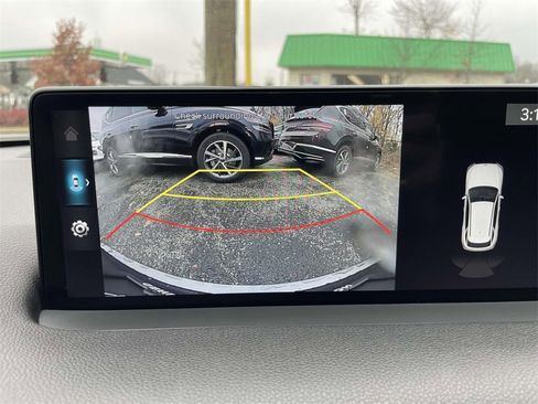 Certified 2024 Genesis GV70 3.5T Sport image 29