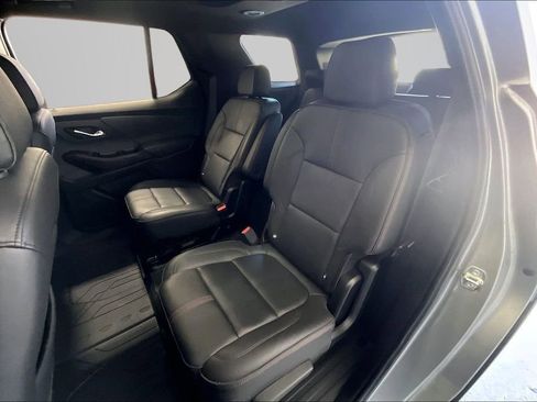 Used 2023 Chevrolet Traverse RS w/ LPO, Floor Liner Package image 22