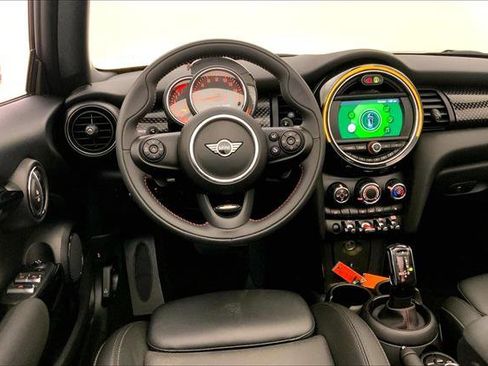 Used 2020 MINI Cooper S image 4