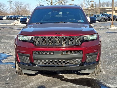 Certified 2021 Jeep Grand Cherokee L Laredo image 2