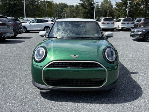 Used 2026 MINI Cooper 2-Door Hardtop image 2