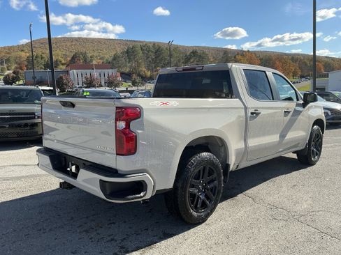 New 2026 Chevrolet Silverado 1500 Custom w/ Turbomax Blackout Package image 3